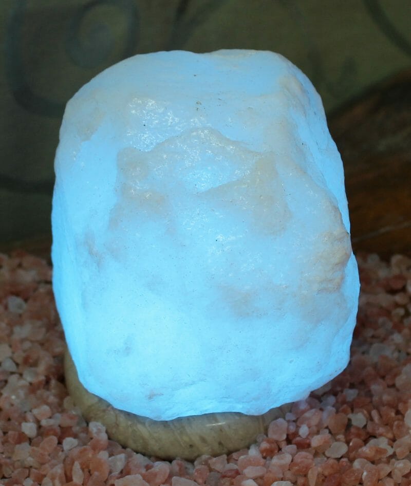 USB Colour Change Natural Shaped White Salt Lamp 6 Himalayan USB Color Change Natural Shaped White Salt Lamp