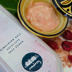 Himalayan Salt Exfoliate Face Scrub