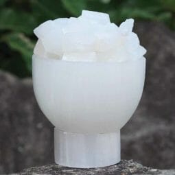 Selenite Fire Bowl Lamp op1
