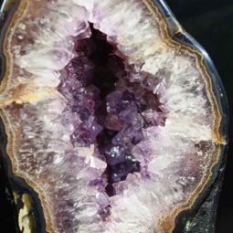 Amethyst Geode 3 [CRY284]