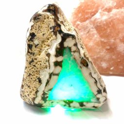 3.90kg Agate Crystal Lamp [CRY504] | Himalayan Salt Factory