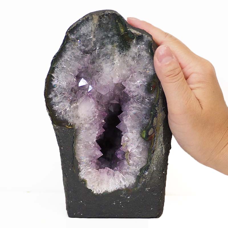 1.8kg Amethyst Crystal Geode Specimen DS112 4 Amethyst Crystal Geode Specimen DS112 | Himalayan Salt Factory