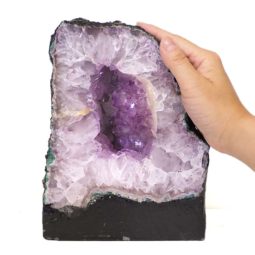 4.3kg Amethyst Crystal Geode Specimen DS97 6 Amethyst Crystal Geode Specimen DS97 | Himalayan Salt Factory