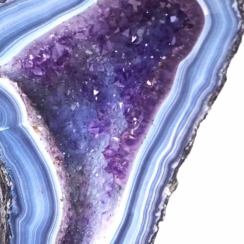3.85kg Amethyst Crystal Geode Specimen DS99 5 Amethyst Crystal Geode Specimen DS99-1 | Himalayan Salt Factory