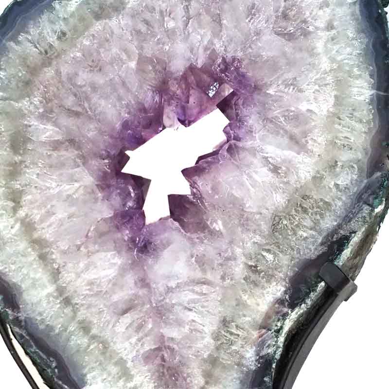 4.20kg Natural Brazil Amethyst Geode Slice DS138 5 Natural Brazil Amethyst Geode Slice DS138-2 | Himalayan Salt Factory