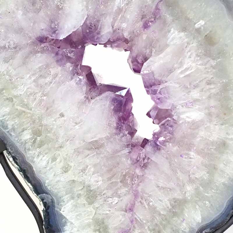 4.05kg Natural Brazil Amethyst Geode Slice DS144 5 Natural Brazil Amethyst Geode Slice DS144-1 | Himalayan Salt Factory