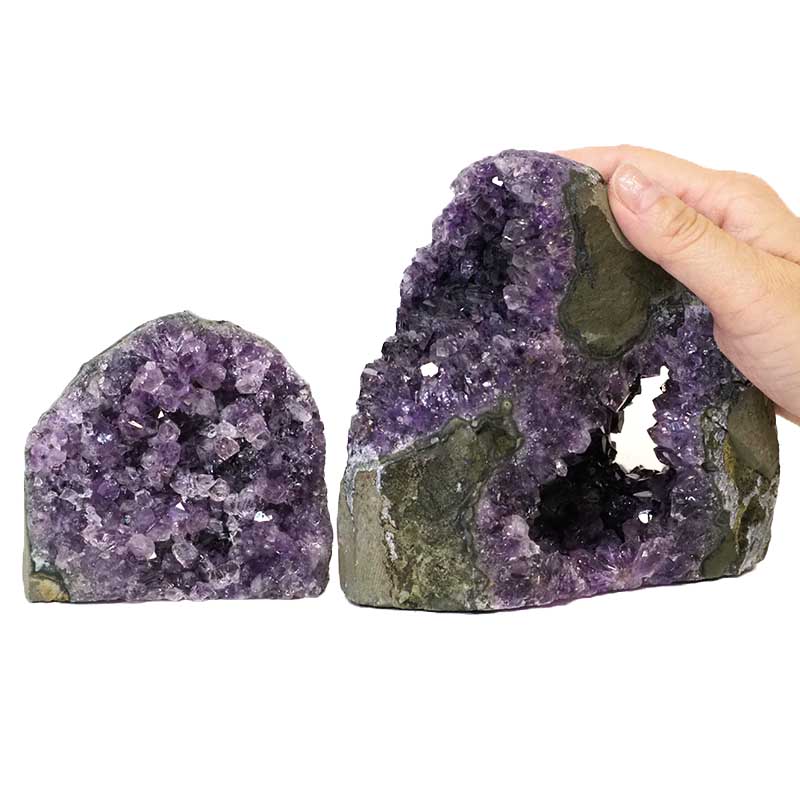 1.8kg Amethyst Crystal Geode Specimen Set 2 Pieces DS192 4 Amethyst Crystal Geode Specimen Set 2 Pieces DS192-1 | Himalayan Salt Factory