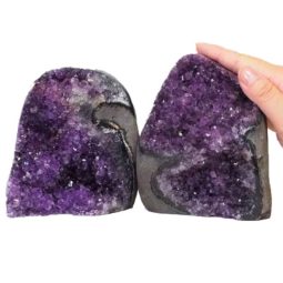 2.2kg Amethyst Crystal Geode Specimen Set 2 Pieces DS196 7 Amethyst Crystal Geode Specimen Set 2 Pieces DS196-1 | Himalayan Salt Factory