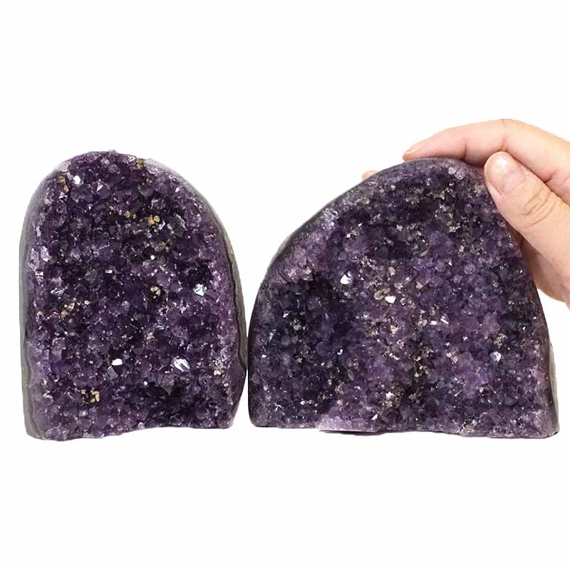 1.5kg Amethyst Crystal Geode Specimen Set 2 Pieces DS197 4 Amethyst Crystal Geode Specimen Set 2 Pieces DS197-1 | Himalayan Salt Factory