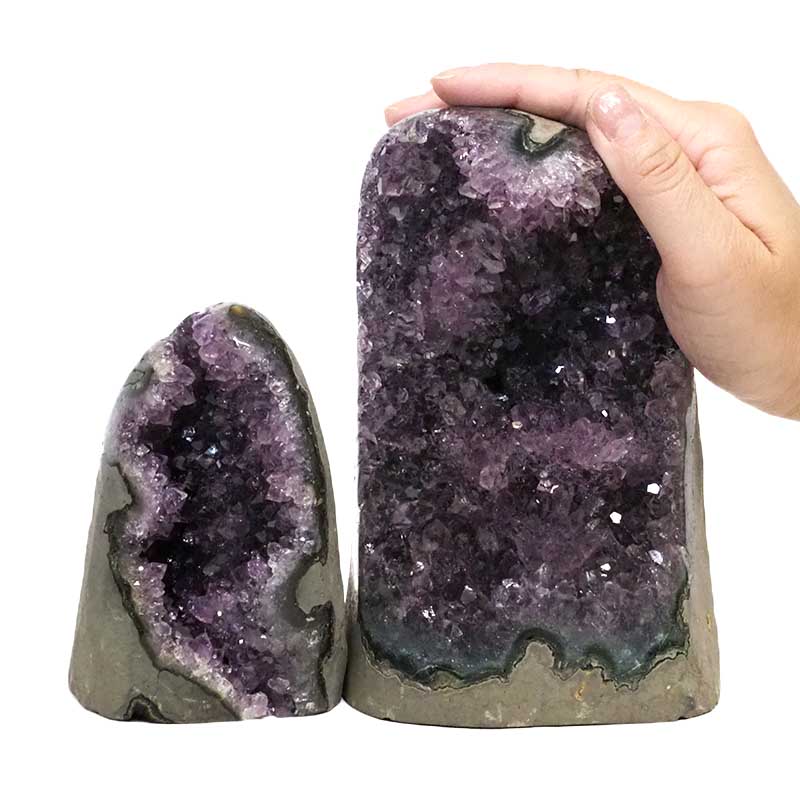 2.22kg Amethyst Crystal Geode Specimen Set 2 Pieces DS202 4 Amethyst Crystal Geode Specimen Set 2 Pieces DS202-1 | Himalayan Salt Factory