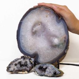 Sliced Brazilian Agate Lamp and Mini Agate Crystal Geodes Set J205 7 Sliced Brazilian Agate Lamp and Mini Aagte Crystal Geodes Set J205-2 | Himalayan Salt Factory