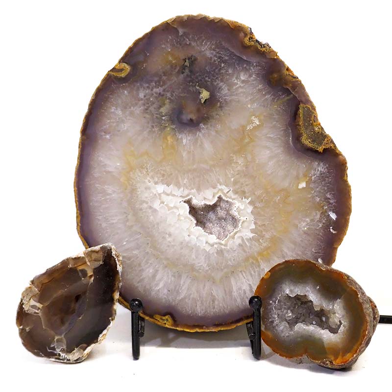 1.17kg Sliced Brazilian Agate Lamp and Mini Agate Crystal Geodes Set J209 3 Sliced Brazilian Agate Lamp and Mini Aagte Crystal Geodes Set J209 | Himalayan Salt Factory