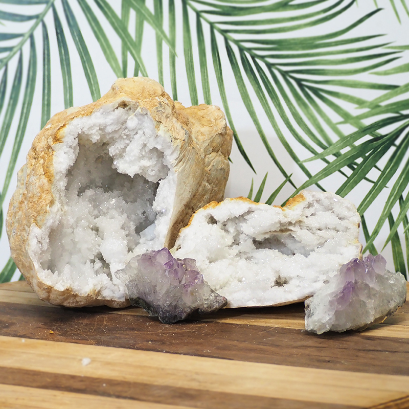 5.2kg Calcite Geode Set with Amethyst J697 3 Calcite Geode Set with Amethyst J697 | Himalayan Salt Factory