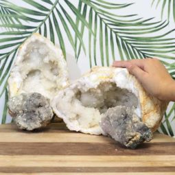 6.35kg Calcite Geode Set with Amethyst J703 5 Calcite Geode Set with Amethyst J703 | Himalayan Salt Factory