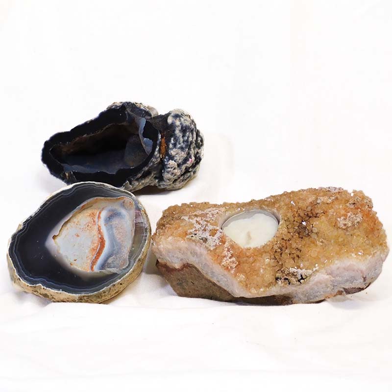 1.82Kg Crystal Energy Set J802 3 Crystal Energy Set J802 | Himalayan Salt Factory