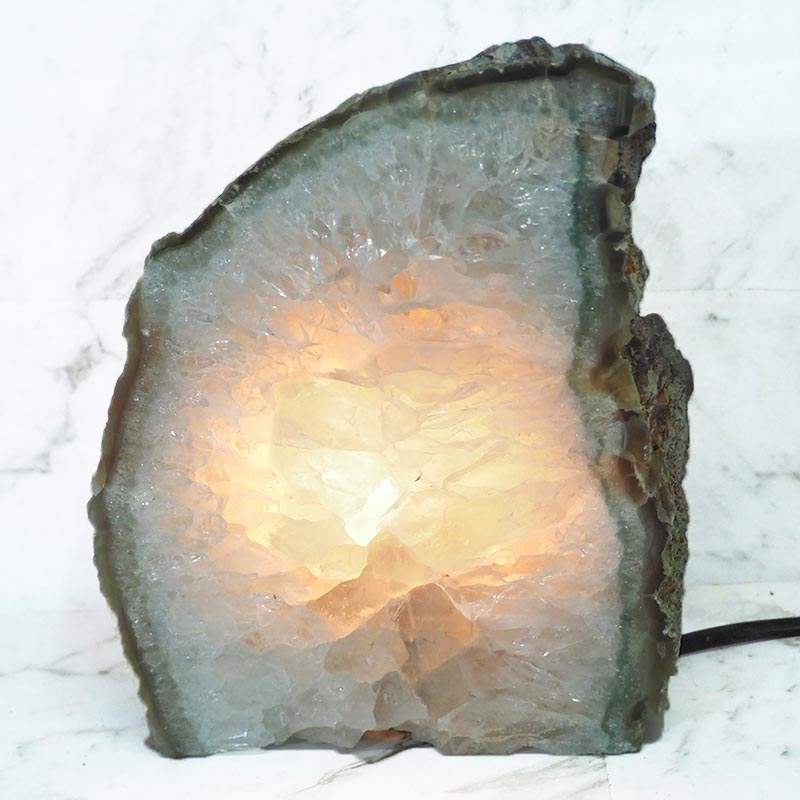 3.2Kg Natural Agate Crystal Lamp J940 4 Natural Agate Crystal Lamp J940 | Himalayan Salt Factory