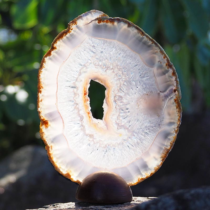 0.29Kg Natural Agate Plate J842 3 Natural Agate Plate J842 | Himalayan Salt Factory