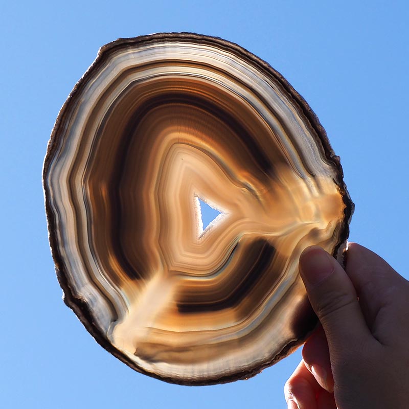 0.23Kg Natural Agate Plate J843 3 Natural Agate Plate J843 | Himalayan Salt Factory