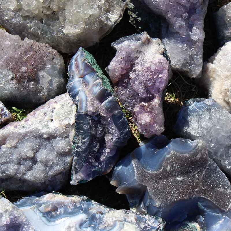 10kg Amethyst Rough Crystal with Terminated Point - S678 3 10kg Amethyst Rough Crystal with Terminated Point - S678 | Himalayan Salt Factory