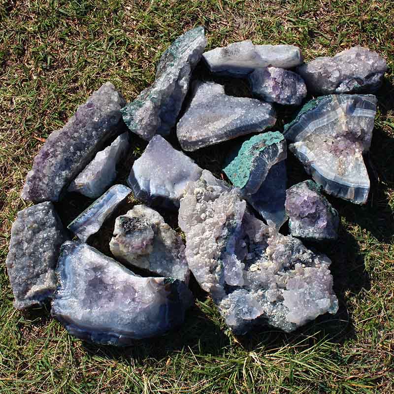 10kg Amethyst Rough Crystal with Terminated Point - S680 4 10kg Amethyst Rough Crystal with Terminated Point - S680 | Himalayan Salt Factory