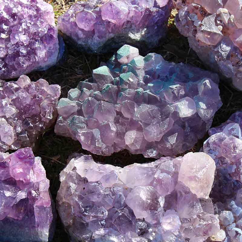 10kg Amethyst Rough Crystal with Terminated Point - S697 3 10kg Amethyst Rough Crystal with Terminated Point - S697 | Himalayan Salt Factory