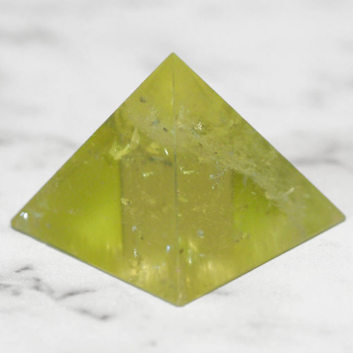 Lemon Quartz Pyramid – Medium | Himalayan Salt Factory