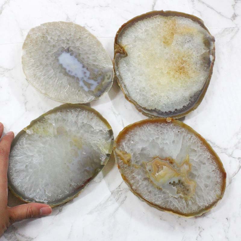 2.66kg Sliced Thick Agate Crystal Plate 4 Piece Set J1315 4 Sliced Thick Agate Crystal Plate 4 Piece Set J1315 | Himalayan Salt Factory