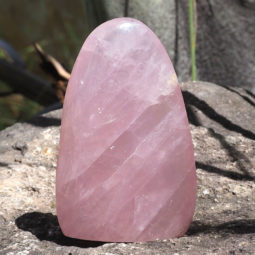 Rose Quartz Polished Altar Stone DJ1482 | Himalayan Salt Factoryy