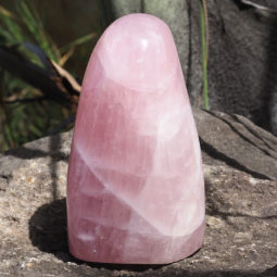 Rose Quartz Polished Altar Stone DJ1483 | Himalayan Salt Factoryy