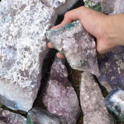 10kg Amethyst Rough Crystal with Terminated Point – J1525 6 10kg Amethyst Rough Crystal with Terminated Point – J1525 | Himalayan Salt Factory