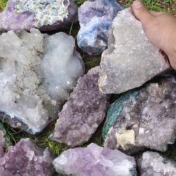10kg Amethyst Rough Crystal with Terminated Point – J1526 6 10kg Amethyst Rough Crystal with Terminated Point – J1526 | Himalayan Salt Factory