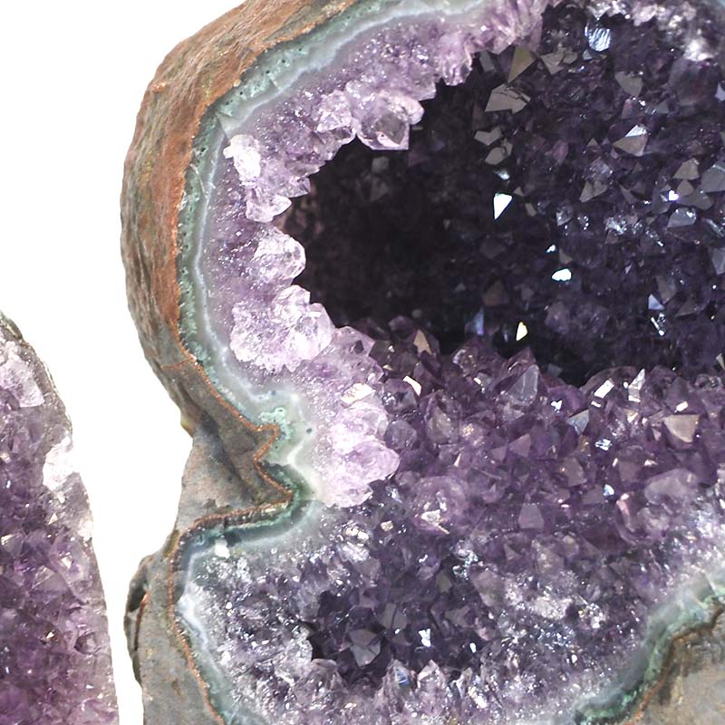 1.14kg Amethyst Crystal Geode Specimen Set 2 Pieces J1557 5 Amethyst Crystal Geode Specimen Set 2 Pieces J1557 | Himalayan Salt Factory
