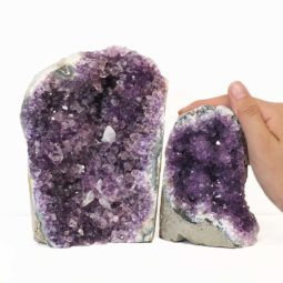 2.48kg Amethyst Crystal Geode Specimen Set 2 Pieces J1567 6 Amethyst Crystal Geode Specimen Set 2 Pieces J1567 | Himalayan Salt Factory