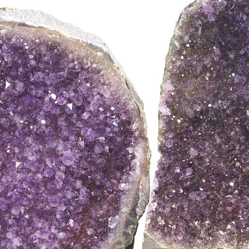 1.21kg Amethyst Crystal Geode Specimen Set 2 Pieces J1573 4 Amethyst Crystal Geode Specimen Set 2 Pieces J1573 | Himalayan Salt Factory