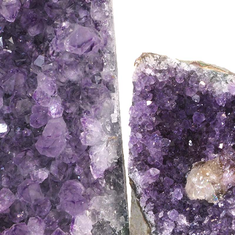1.74kg Amethyst Crystal Geode Specimen Set 2 Pieces J1574 4 Amethyst Crystal Geode Specimen Set 2 Pieces J1574 | Himalayan Salt Factory