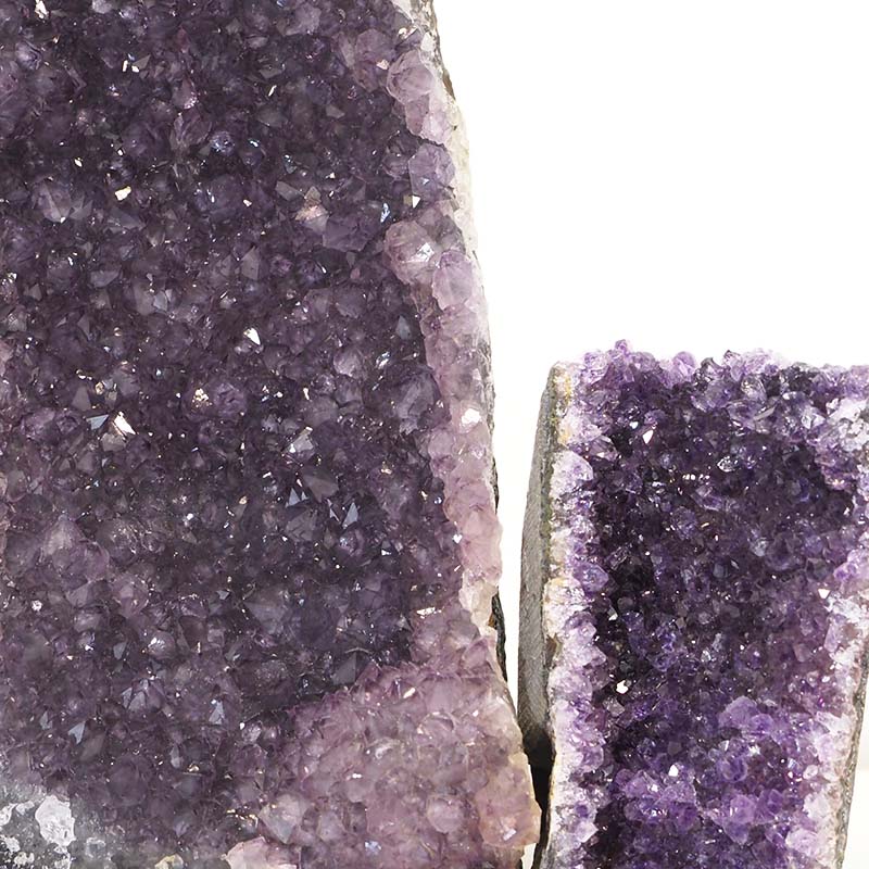 1.93kg Amethyst Crystal Geode Specimen Set 2 Pieces J1622 5 Amethyst Crystal Geode Specimen Set 2 Pieces J1622 | Himalayan Salt Factory