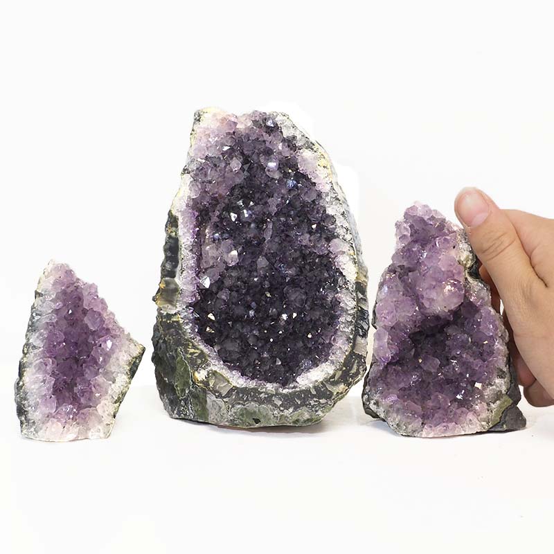 1.15kg Amethyst Crystal Geode Specimen Set 3 Pieces J1629 4 Amethyst Crystal Geode Specimen Set 3 Pieces J1629 | Himalayan Salt Factory