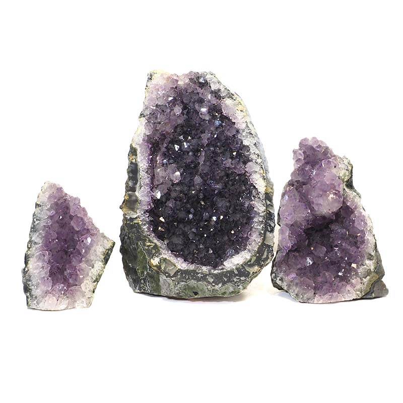 1.15kg Amethyst Crystal Geode Specimen Set 3 Pieces J1629 3 Amethyst Crystal Geode Specimen Set 3 Pieces J1629 | Himalayan Salt Factory