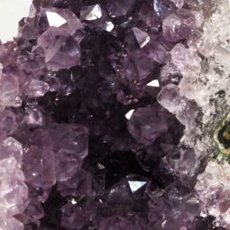 1.86kg Amethyst Crystal Geode Specimen Set 2 Pieces P194 7 Amethyst Crystal Geode Specimen Set 2 Pieces P194 | Himalayan Salt Factory