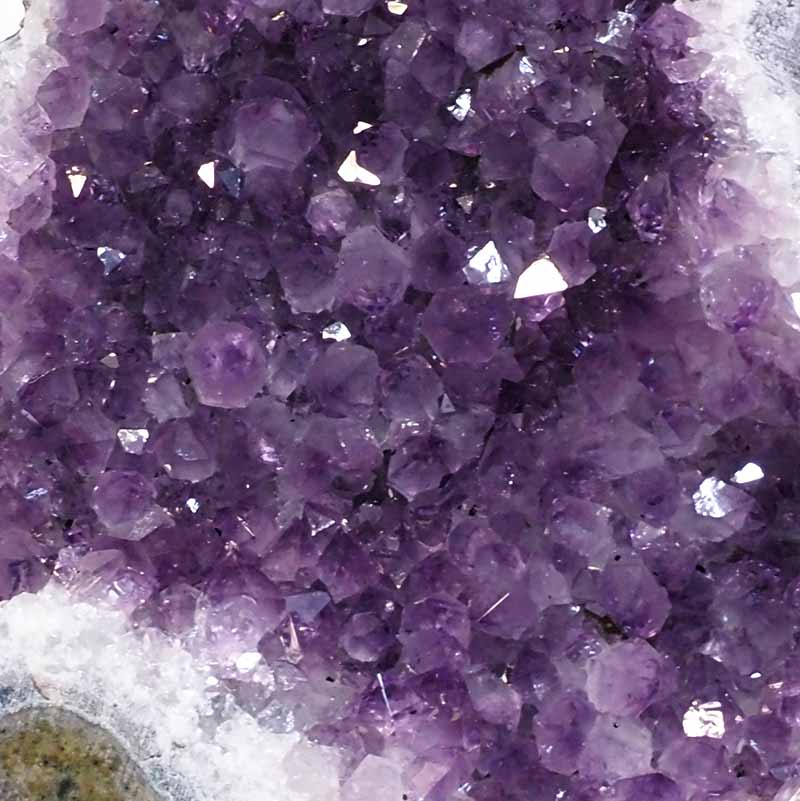 2.22kg Amethyst Crystal Geode Specimen Set 2 Pieces P273 5 Amethyst Crystal Geode Specimen Set 2 Pieces P273 | Himalayan Salt Factory