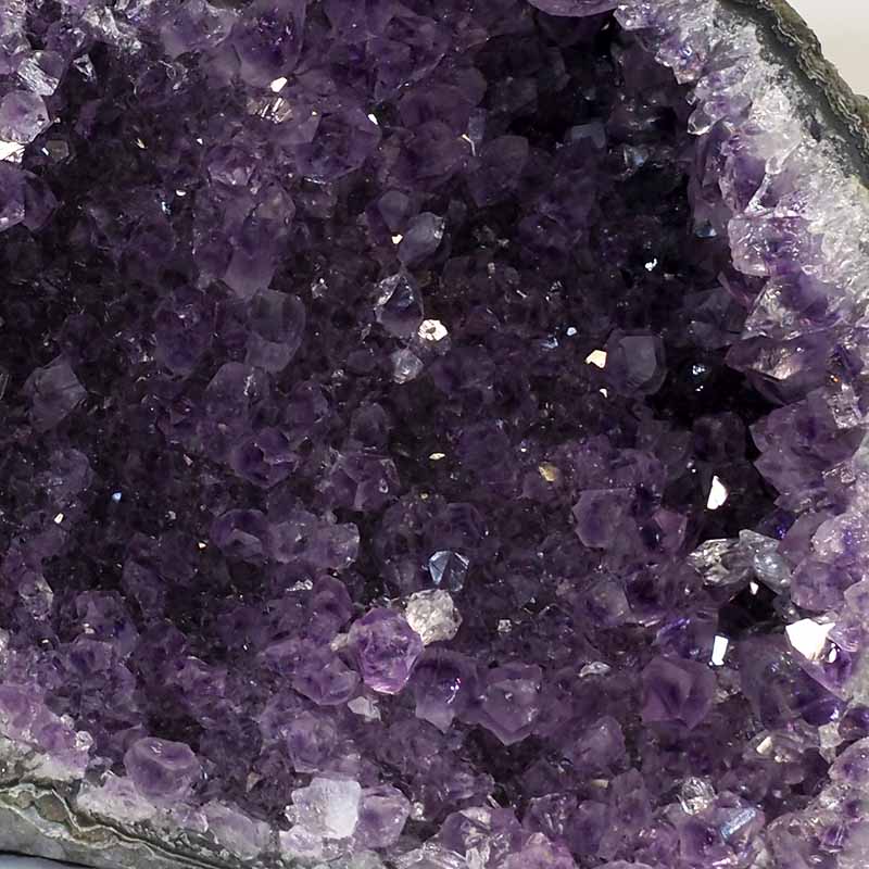 2.99kg Amethyst Crystal Geode Specimen Set 2 Pieces P325 5 Amethyst Crystal Geode Specimen Set 2 Pieces P325 | Himalayan Salt Factory