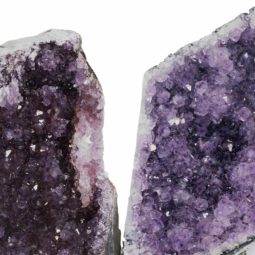 1.61kg Amethyst Crystal Geode Specimen Set 2 Pieces P67 7 Amethyst Crystal Geode Specimen Set 2 Pieces P67 | Himalayan Salt Factory