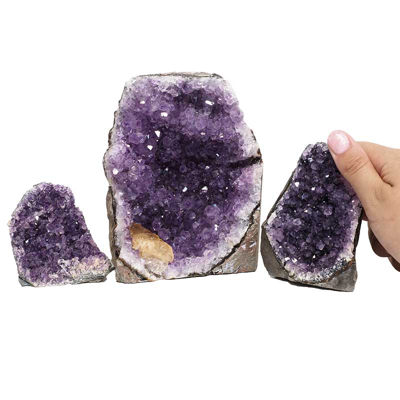 1.34kg Amethyst Crystal Geode Specimen Set 3 Pieces J1694 4 Amethyst Crystal Geode Specimen Set 3 Pieces J1694 | Himalayan Salt Factory