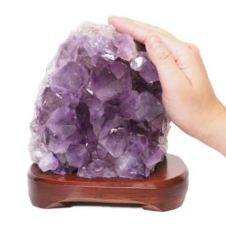 2.81kg Natural Amethyst Crystal Lamp with Timber Base DS678 7 Natural Amethyst Crystal Lamp with Timber Base DS678-1 | Himalayan Salt Factory