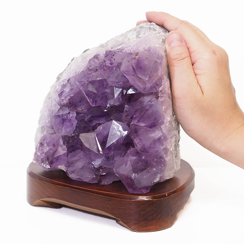 2.69kg Natural Amethyst Crystal Lamp with Timber Base DS693 5 Natural Amethyst Crystal Lamp with Timber Base DS693-1 | Himalayan Salt Factory