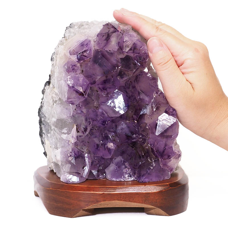 2.32kg Natural Amethyst Crystal Lamp with Timber Base DS702 5 Natural Amethyst Crystal Lamp with Timber Base DS702-1 | Himalayan Salt Factory