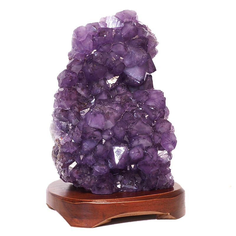 2.52kg Natural Amethyst Crystal Lamp with Timber Base DS715 3 Natural Amethyst Crystal Lamp with Timber Base DS715 | Himalayan Salt Factory