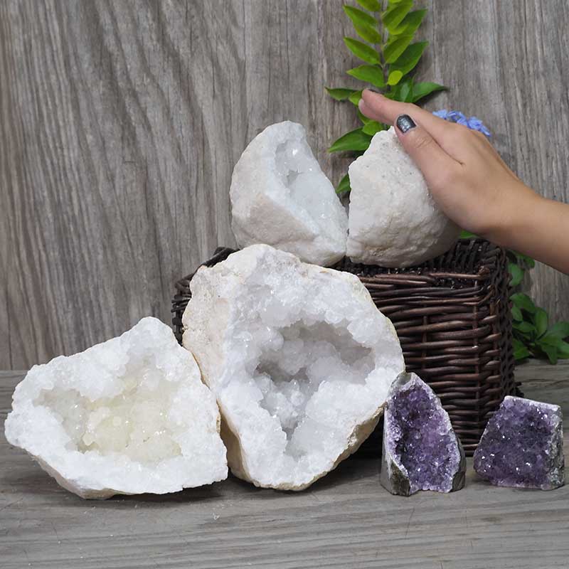 Calcite Geode Pair - 2 Small Geodes Set with Amethyst 2 Pieces DN108 4 Calcite Geode Pair – 2 Small Geodes Set with Amethyst 2 Pieces DN108 | Himalayan Salt Factory