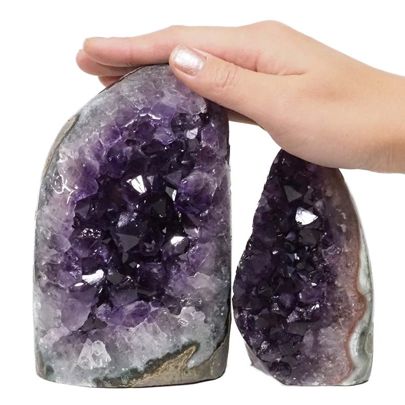 2.15kg Amethyst Polished Crystal Geode Specimen Set 2 Pieces DN125 4 2.15kg Amethyst Polished Crystal Geode Specimen Set 2 Pieces DN125 | Himalayan Salt Factory