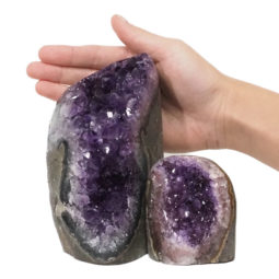 1.92kg Amethyst Polished Crystal Geode Specimen Set 2 Pieces DN137 5 Amethyst Polished Crystal Geode Specimen Set 2 Pieces DN137 | Himalayan Salt Factory